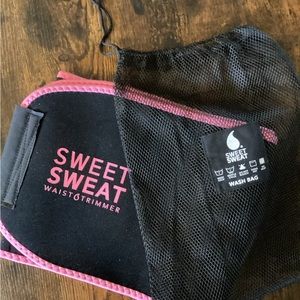 Sweet Sweat waist Trimmer. New lose weight Now